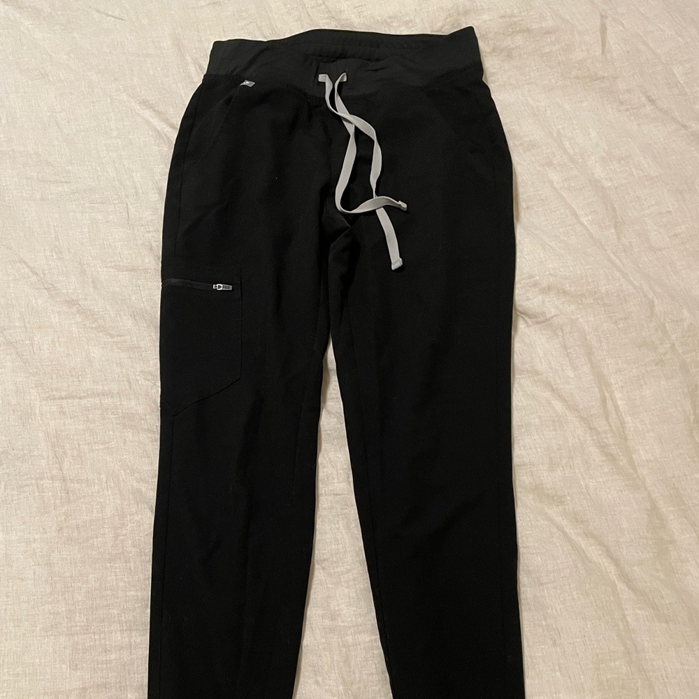 Figs black joggers